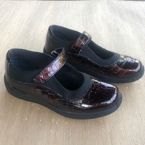 Y2K Drew leather lightweight Mary Janes 7M dark burgundy